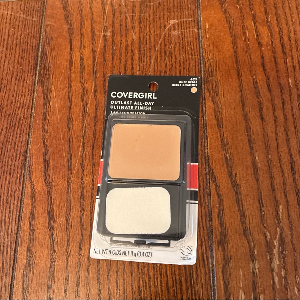 CoverGirl Outlast All-Day Ultimate Finish 3-in-1 Foundation Buff Beige 425 - Picture 3 of 3